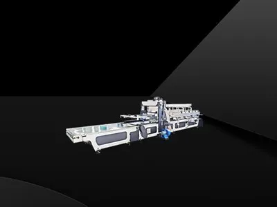 Stroj za sklapanje kartona